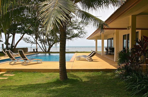 Photo 19 - Heaven Beach Resort