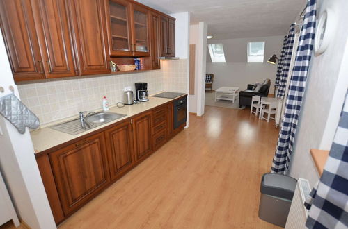 Photo 5 - Comfortable Apartment With Balcony, Storage and Parking