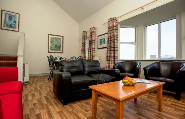 Spanish Cove Holiday Home Sleeps 5 - Photo 15