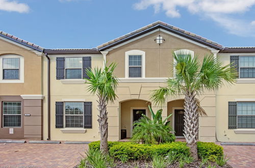 Photo 14 - Beautiful Townhome W/private Pool 7 mi to Disney