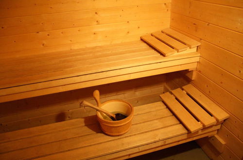 Photo 15 - Charming Chalet in Malmedy With Sauna