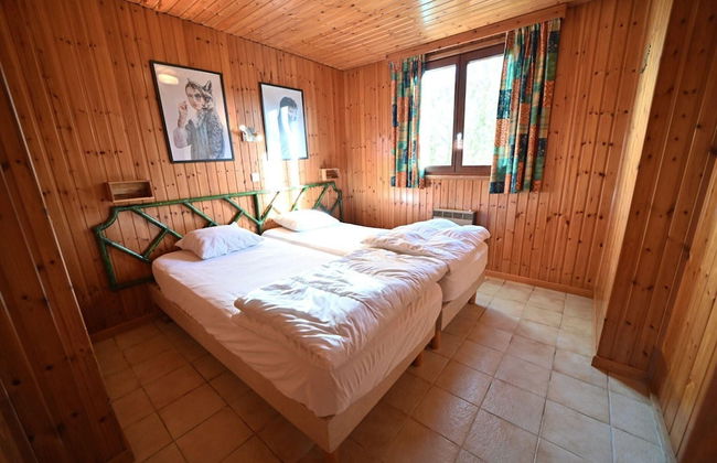 Holiday Home in Somme-leuze With Private Garden - Foto 3
