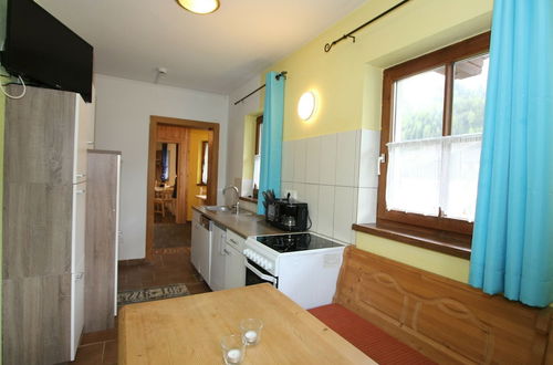 Photo 5 - Pleasant Apartment in Langenfeld With Sauna