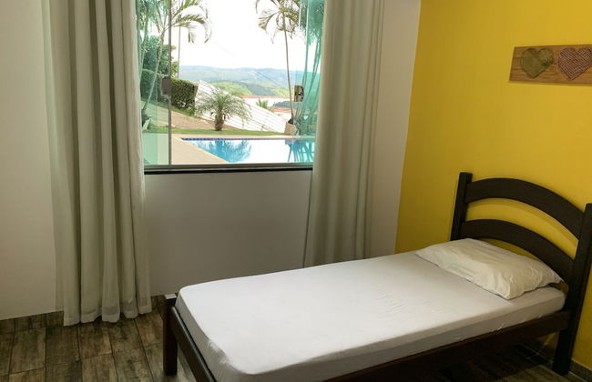 Vista do Lago - Casa para 16 pessoas com 4 quartos - Foto 9