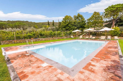 Foto 1 - Villa With Private Pool, Near Cortona, 3 Apartments