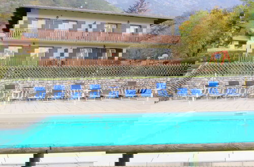 Foto 9 - Renovated Apartment With Lake View, Swimming Pool, Wifi, in Val di Ledro