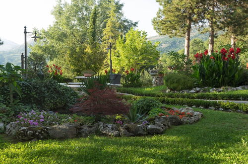 Photo 26 - Villa in Tagliacozzo With Pool