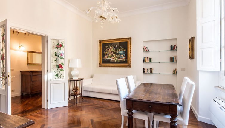 Photo 1 - RSH Luxury Vatican Four Bedroom Apartment