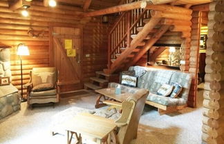 Photo 3 - Mt Baker Lodging Cabin 17 Sleeps 6