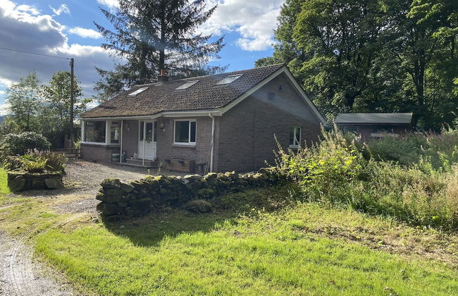 Country Cottage Sleeps 6 w/ Hot Tub & Dog-friendly - Foto 43