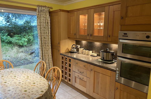 Photo 16 - Captivating Cottage With Hot Tub Included Sleeps 6