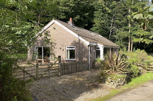 Photo 40 - Tranquil Thornhill Cottage Retreat With hot tub