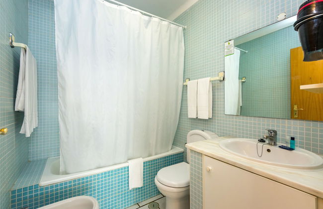 Apartamentos Turísticos Club Ouratlântico - Foto 40