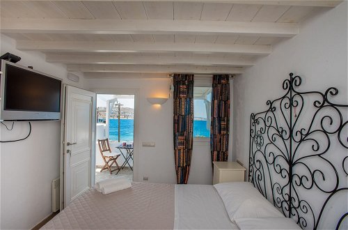Photo 22 - Beautiful Apartment With Amazing View In Mykonos Old Town