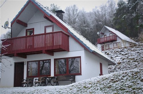 Photo 12 - Holiday Home in Reimboldshausen With Balcony