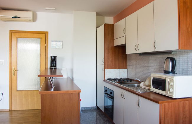 Sv. Jelena apartments - Photo 12