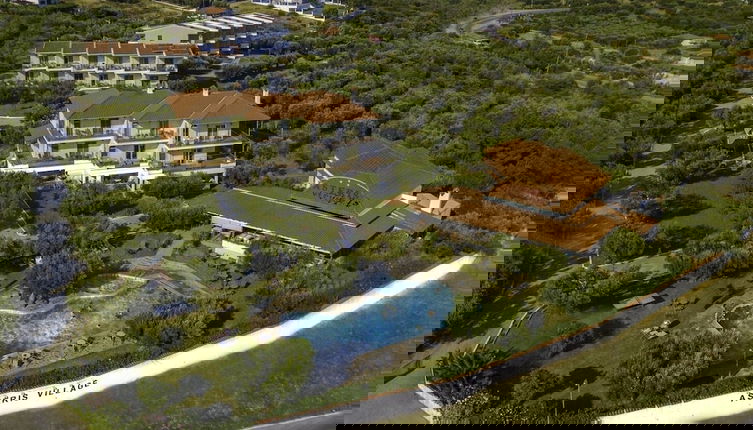 Foto 1 - Asteris Village