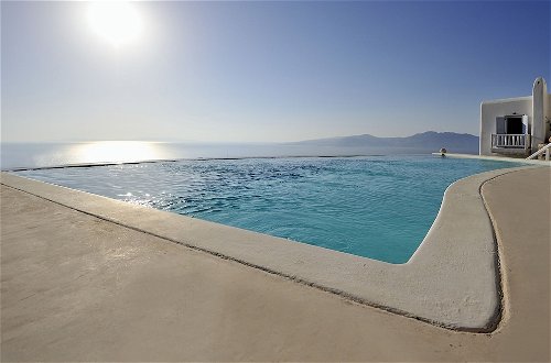 Photo 30 - Villa Adella by Mermaid Luxury Villas