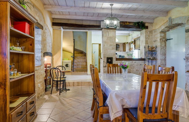 Especially charm stone house with a pool - Foto 15