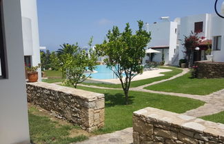 Photo 1 - Splendid Holiday Home With Swimming Pool