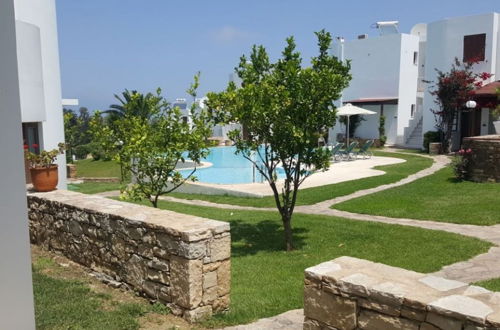 Photo 1 - Splendid Holiday Home With Swimming Pool