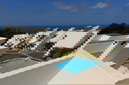 Foto 1 - Splendid Holiday Home With Swimming Pool