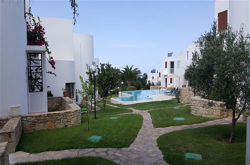 Foto 9 - Splendid Holiday Home With Swimming Pool