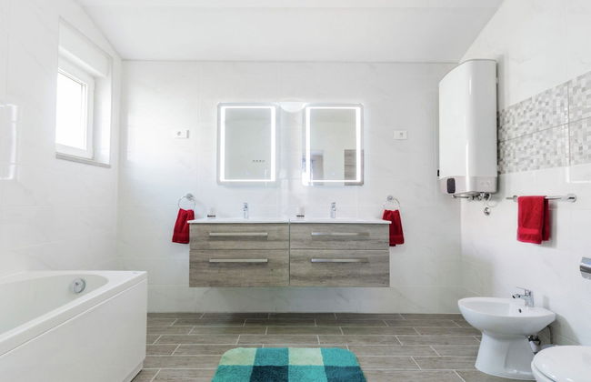 Comfortable Villa in Pula With Private Swimming Pool, Near the Beach - Photo 18
