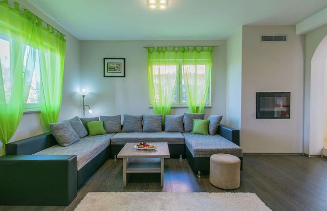 Comfortable Villa in Pula With Private Swimming Pool, Near the Beach - Photo 16