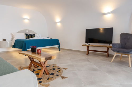 Photo 27 - Sunborn Oia Suites