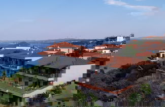 Photo 1 - Arellis Studios