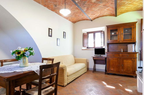 Photo 10 - Well Kept Apartment near Cortona