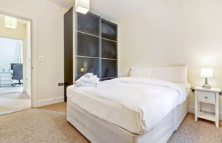 Foto 1 - Stylish and Bright 3 Bedroom Duplex in North London