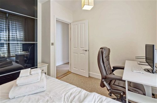 Foto 8 - Stylish and Bright 3 Bedroom Duplex in North London
