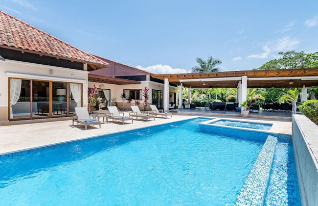 Luxurious 5-bdr Villa at Casa de Campo With Pool Jacuzzi Games Hibachi Staff - Foto 46