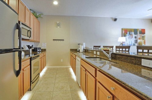 Foto 13 - Paradise Palms-4 Bed Townhome W/splashpool-3035pp 4 Bedroom Townhouse by RedAwning