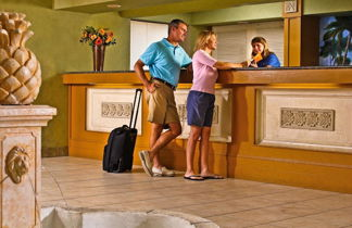 Photo 2 - Coral Beach Resort Hotel & Suites