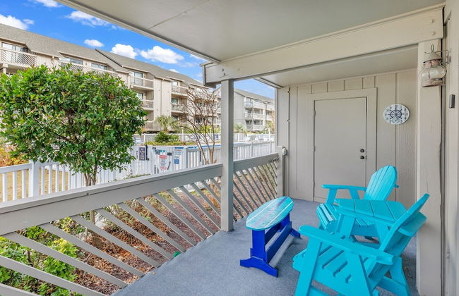 Spacious Modern Condo - 1st Floor - One Block to the Beach - Foto 9
