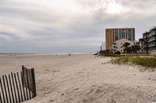 Photo 20 - Spacious Modern Condo - 1st Floor - One Block to the Beach