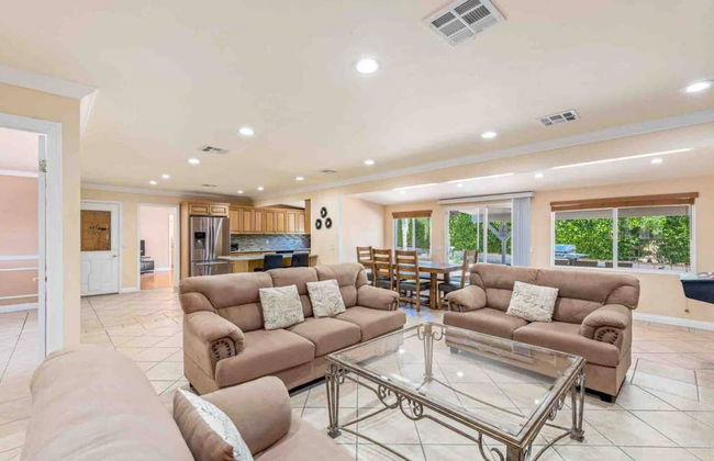 6BR Palm Springs Pool Home by ELVR -3097 - Foto 14