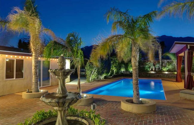 6BR Palm Springs Pool Home by ELVR -3097 - Foto 1