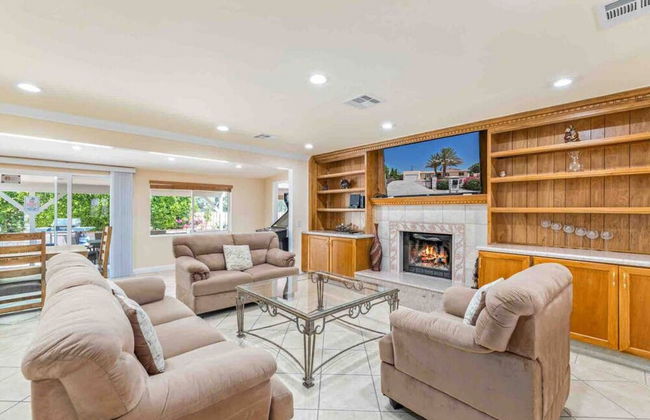 6BR Palm Springs Pool Home by ELVR -3097 - Foto 16