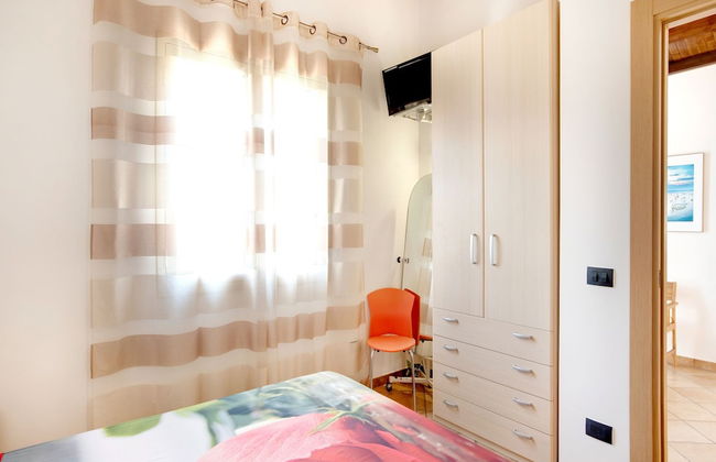Beachside Getaway w/ Garden - Foto 10