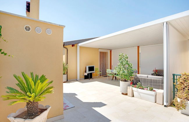 Beachside Getaway w/ Garden - Foto 21