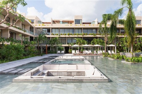 Photo 48 - Best Modern Luxury 2BR Private Garden Plunge Pool GYM Amazing Amenities Wifi