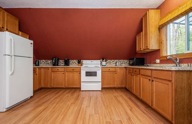 Cottage at Slope's Edge - Photo 14