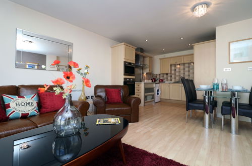 Photo 37 - 3 Bed Apartment - Mermaid Quay