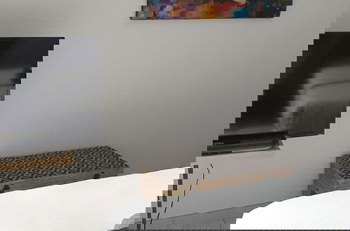 Foto 5 - Architectural Villa With Swimming Pool
