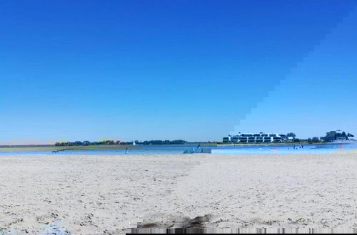 Photo 39 - Beach House in a Dream Location on the Beach
