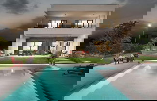 Photo 1 - Zen Comfortable Holiday Residence